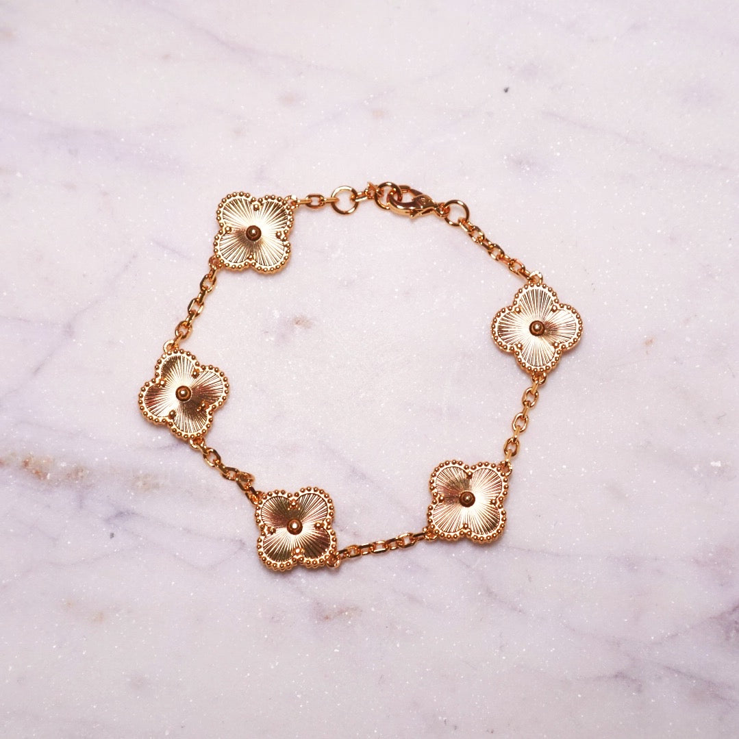 Luxe clover bracelet