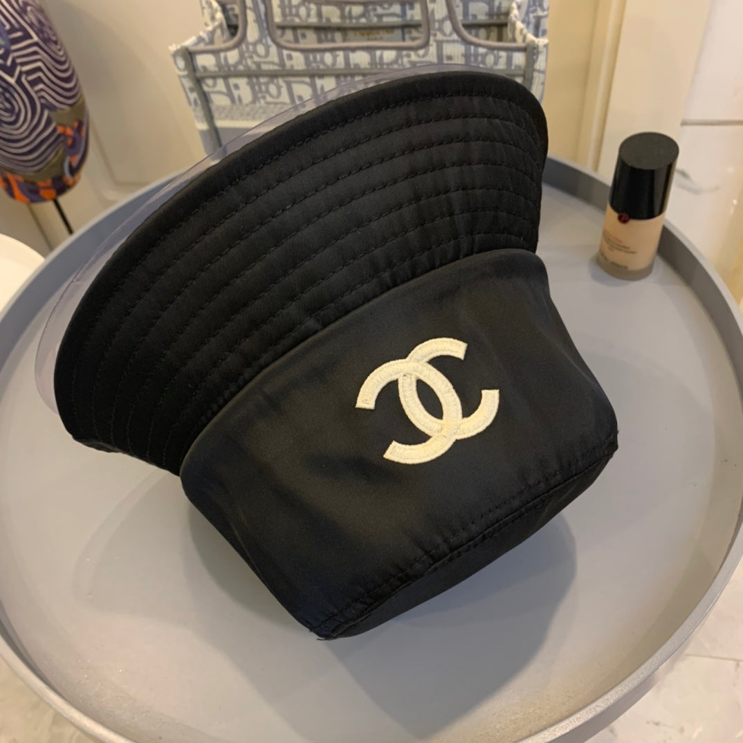 Double C hat