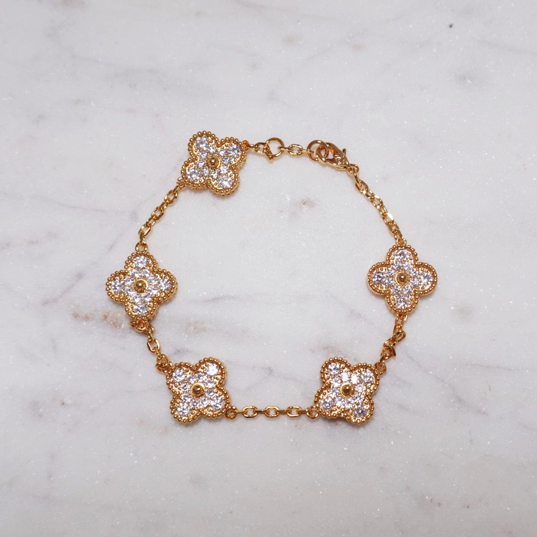 Clover crystal bracelet