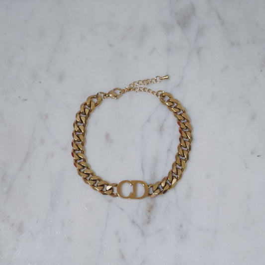 Adore U chain bracelet