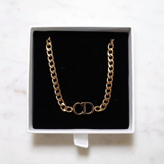 Adore U chain Necklace