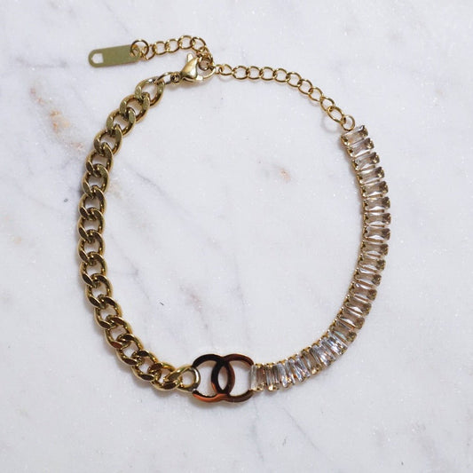 Cs chain bracelet